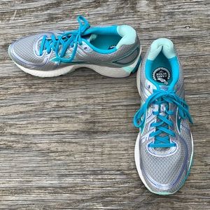 Women's BROOKS Adrenaline GTS 16 Running Shoes